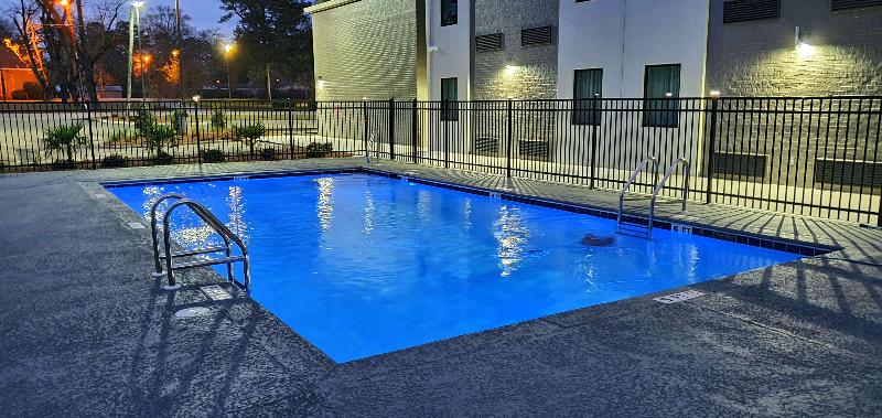 Best Western John Muir Inn image