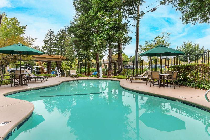 Best Western John Muir Inn image