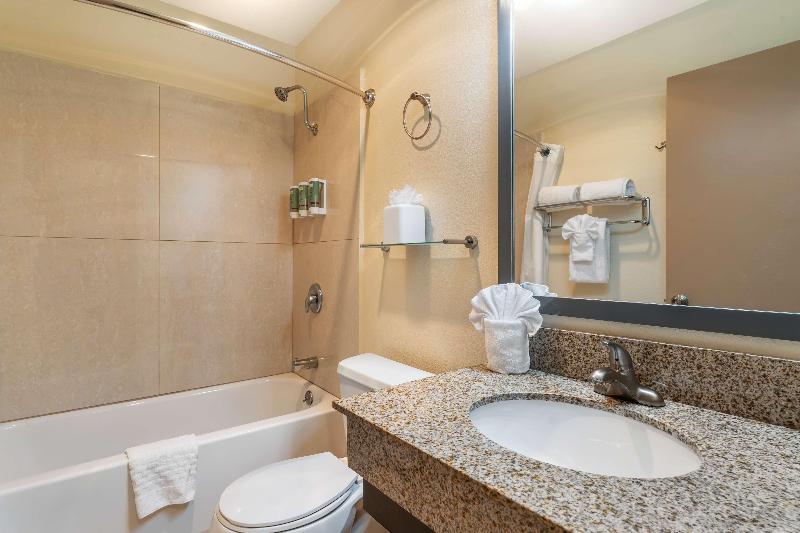 Best Western John Muir Inn image
