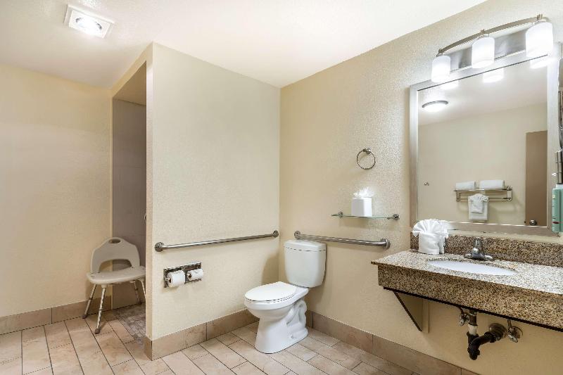 Best Western John Muir Inn image