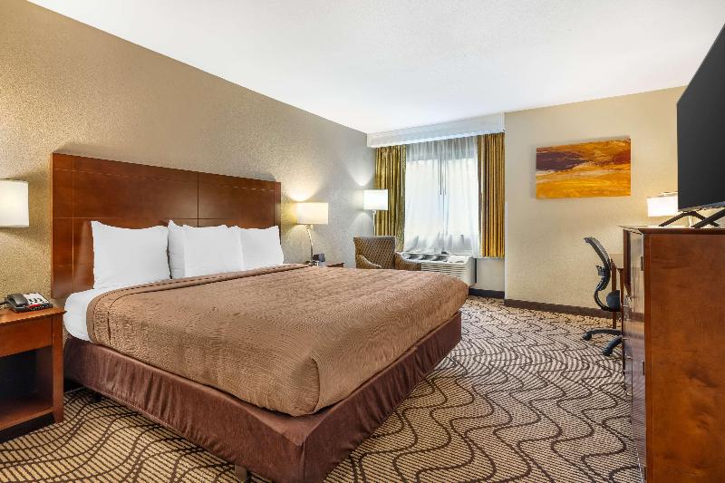 Best Western John Muir Inn image