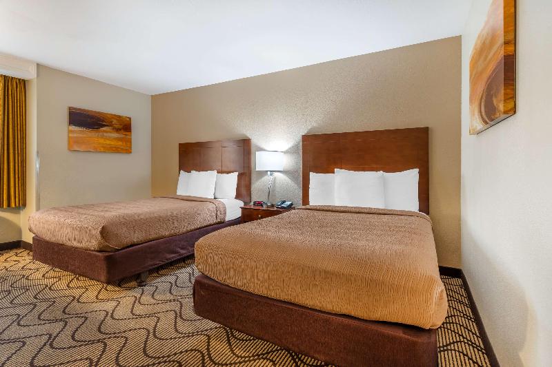 Best Western John Muir Inn image