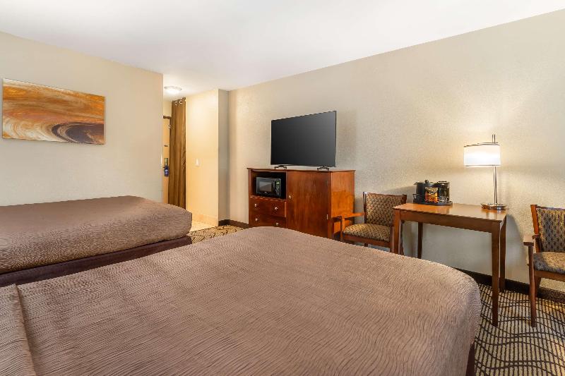 Best Western John Muir Inn image