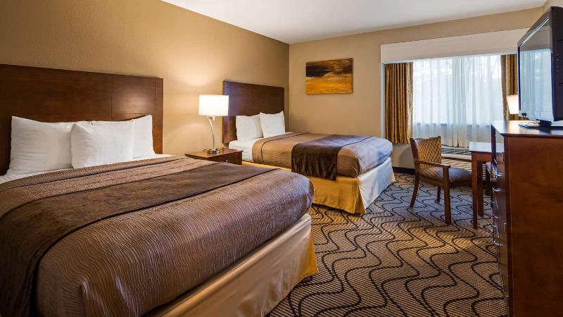 Best Western John Muir Inn image