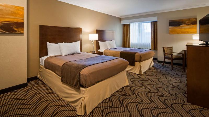 Best Western John Muir Inn image