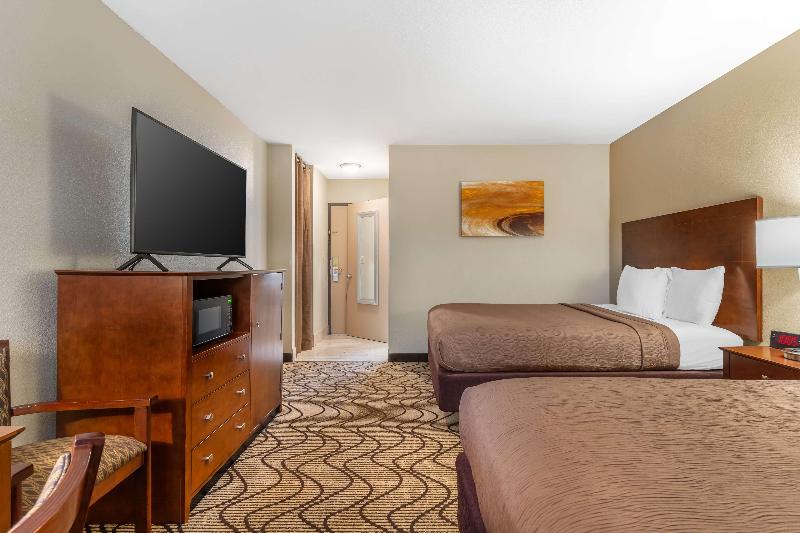 Best Western John Muir Inn image