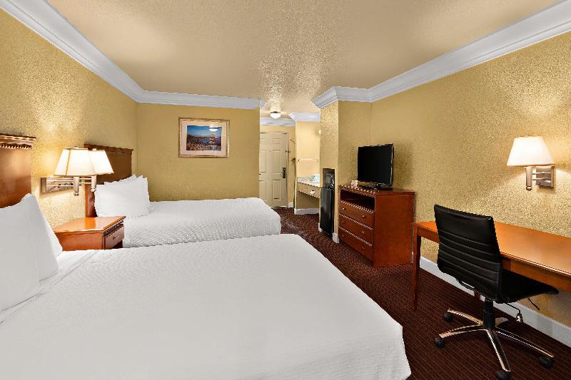 Best Western Willits Inn image