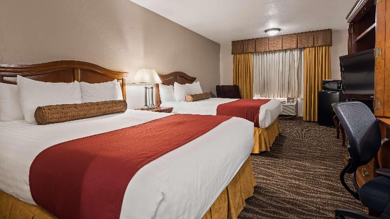 Best Western Willits Inn image