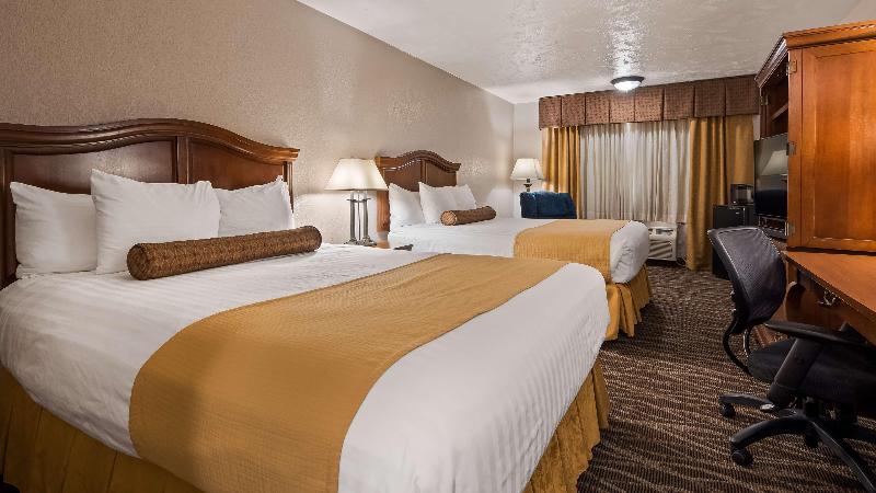 Best Western Willits Inn image