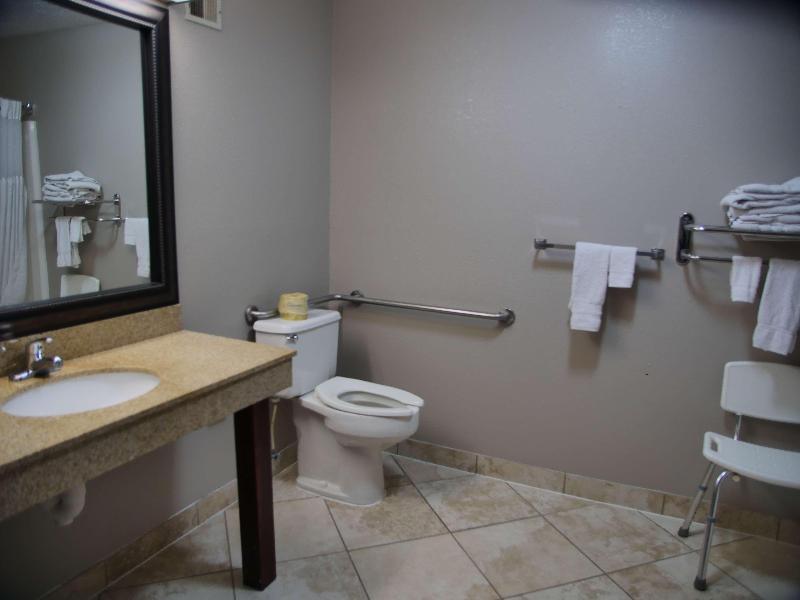 Best Western Willits Inn image