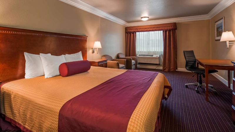 Best Western Willits Inn image