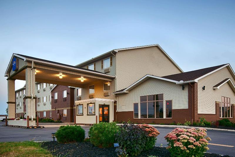 Baymont by Wyndham Marion OH image 6