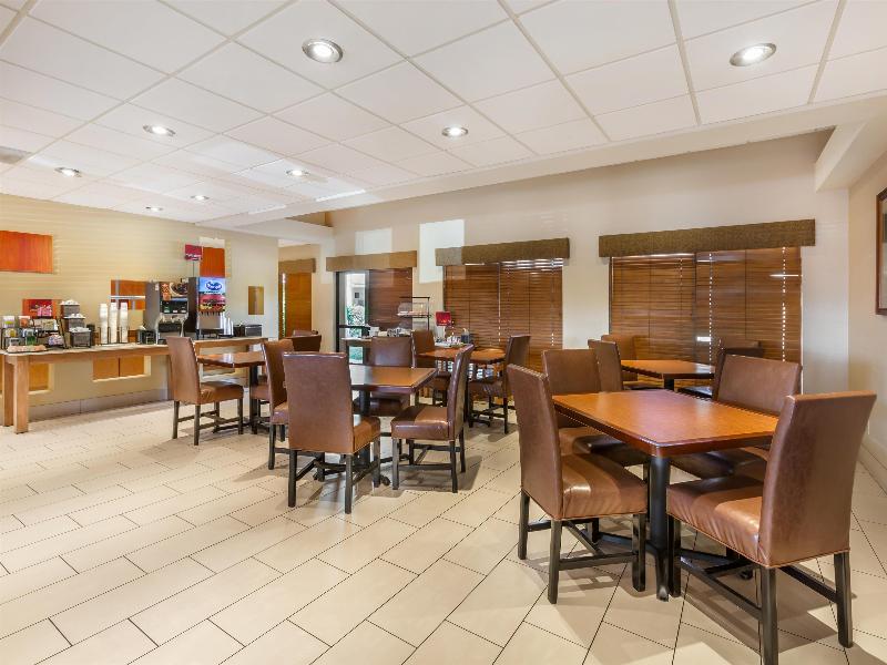 Best Western Plus Scottsdale Thunderbird Suites image