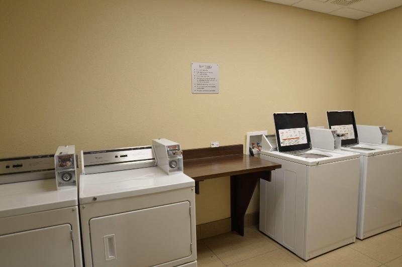 Best Western Plus Williston Hotel & Suites image