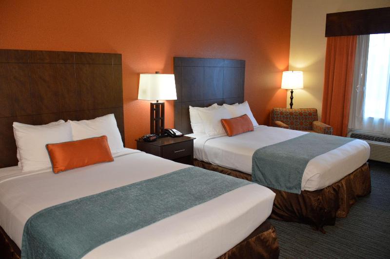 Best Western Plus Williston Hotel & Suites image