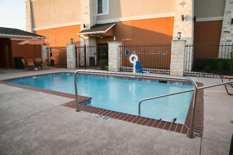 Best Western Plus Williston Hotel & Suites image