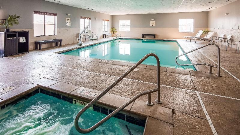 Best Western Plus Williston Hotel & Suites image