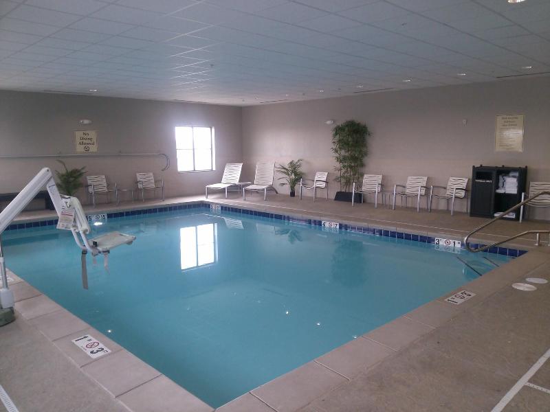 Best Western Plus Williston Hotel & Suites image