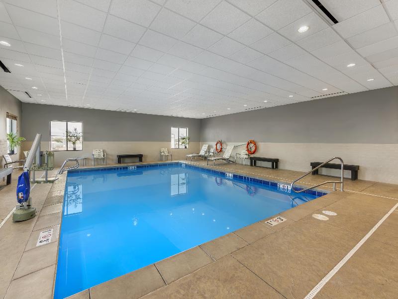 Best Western Plus Williston Hotel & Suites image