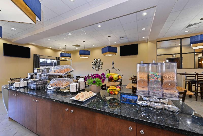 Best Western Plus Williston Hotel & Suites image