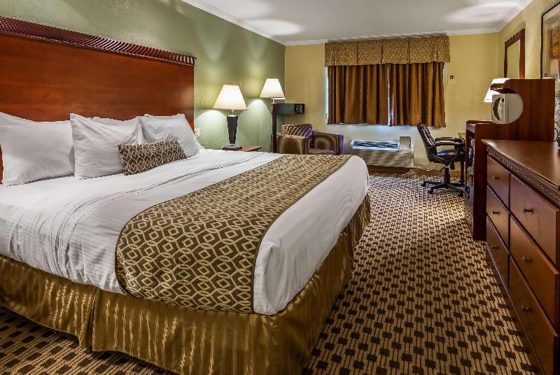 Baymont by Wyndham Pompton Plains/Wayne image