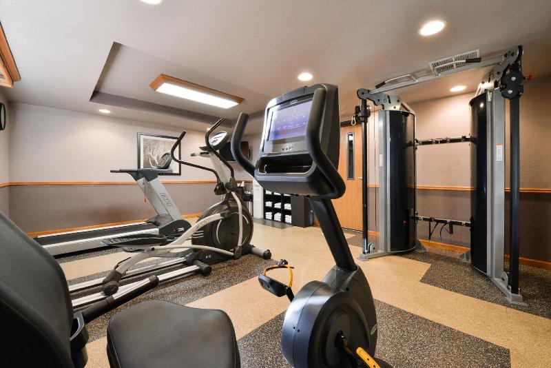 Best Western Plus Sidney Lodge image