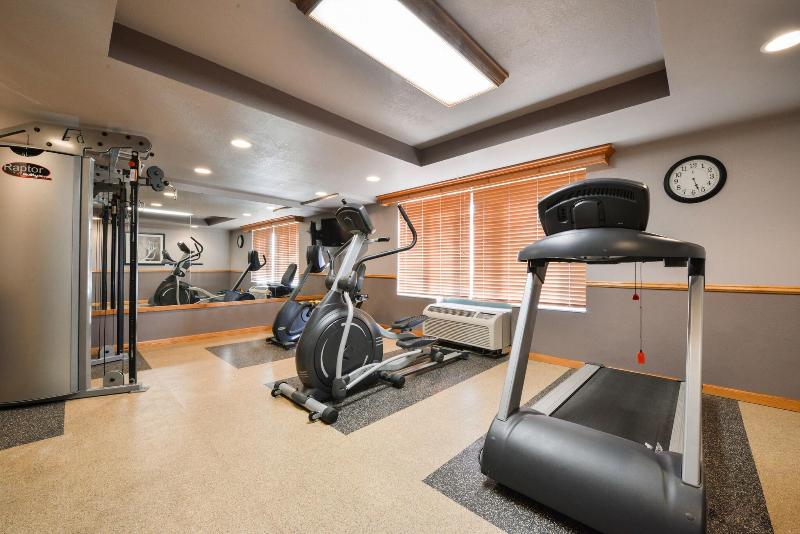 Best Western Plus Sidney Lodge image