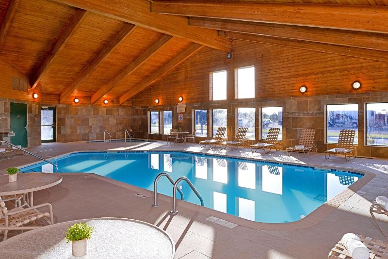 Best Western Plus Sidney Lodge image