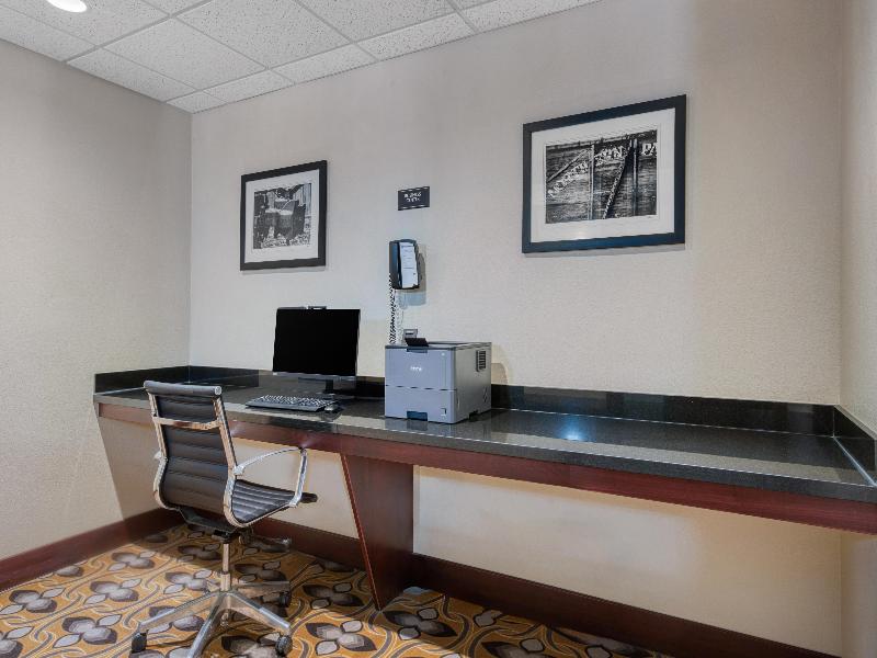 Best Western Shelby Inn & Suites image