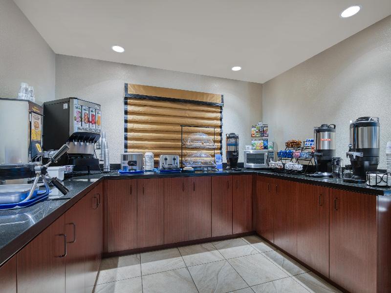 Best Western Shelby Inn & Suites image