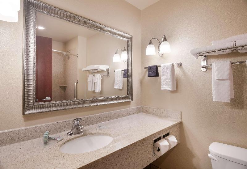 Best Western Shelby Inn & Suites image