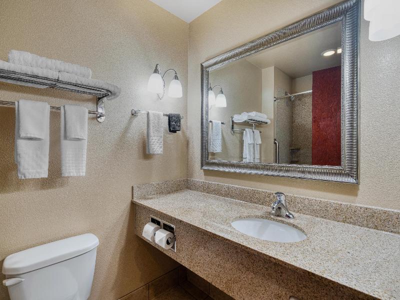 Best Western Shelby Inn & Suites image 1