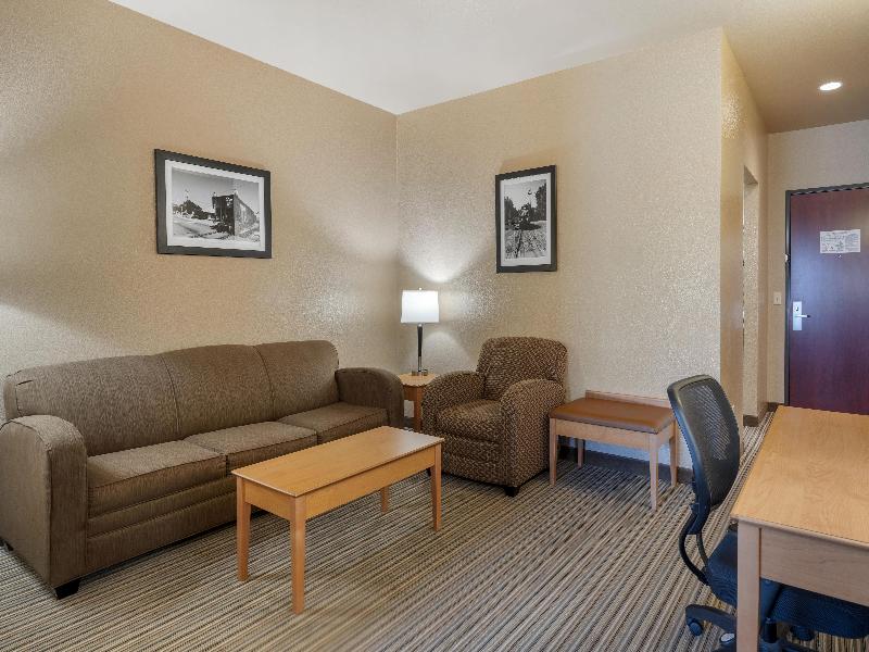 Best Western Shelby Inn & Suites image