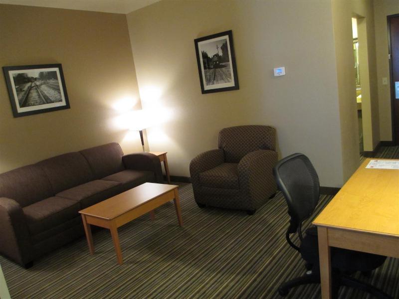 Best Western Shelby Inn & Suites image