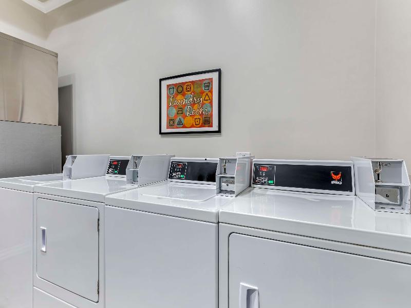 Best Western Canoga Park Motor Inn image
