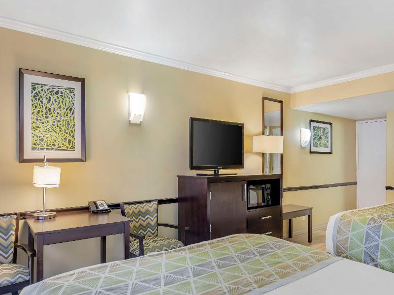 Best Western Canoga Park Motor Inn image