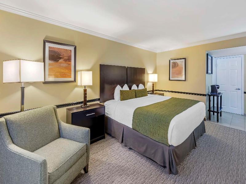 Best Western Canoga Park Motor Inn image