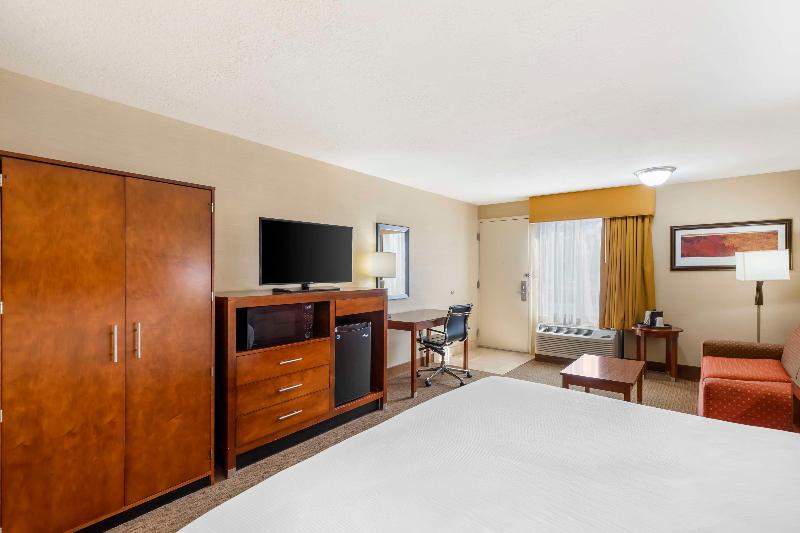 Best Western CottonTree Inn image