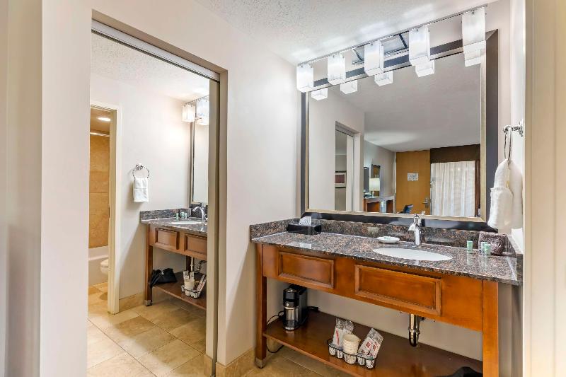 Best Western CottonTree Inn image