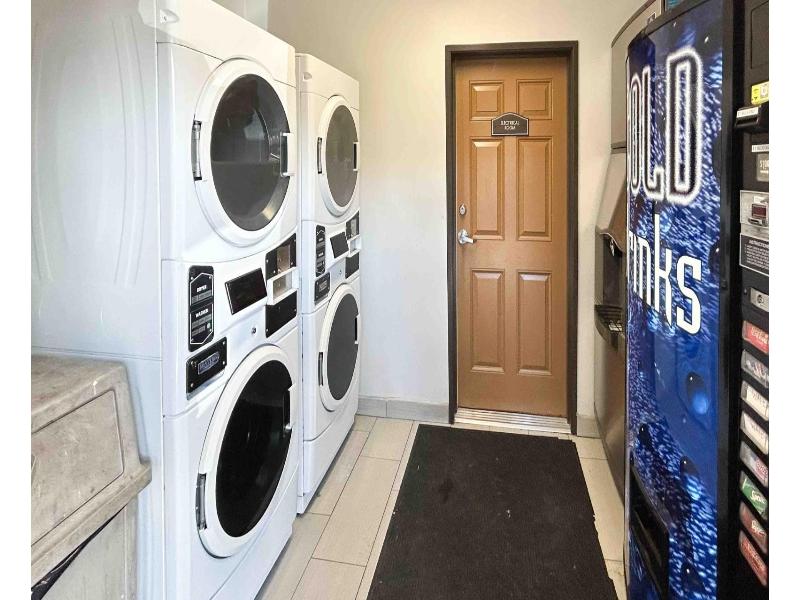 Studio 6 Corona, CA-West image