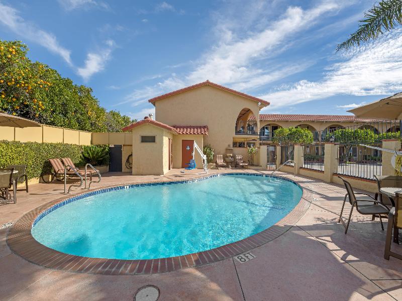 Best Western La Posada Motel image