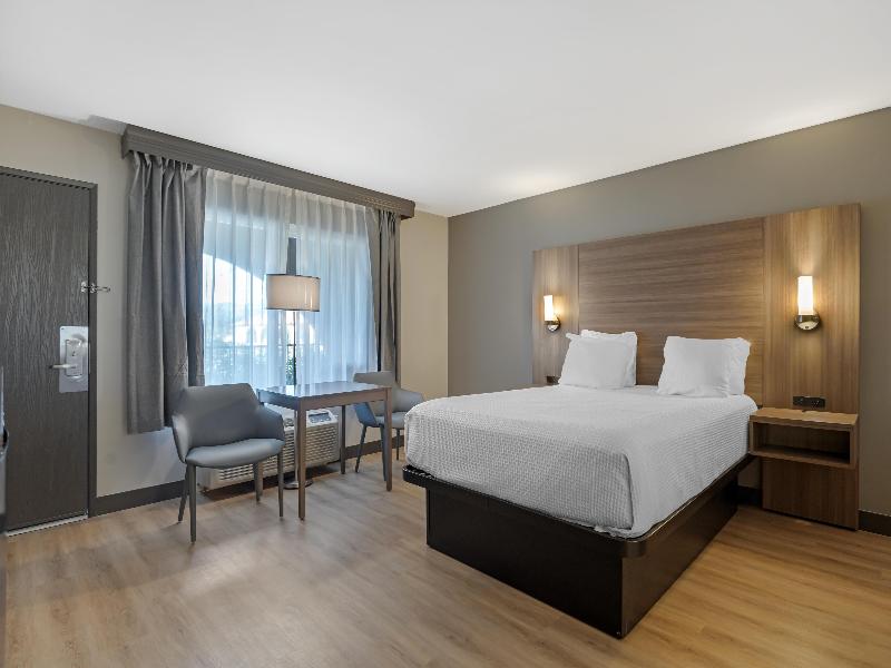 Best Western La Posada Motel image