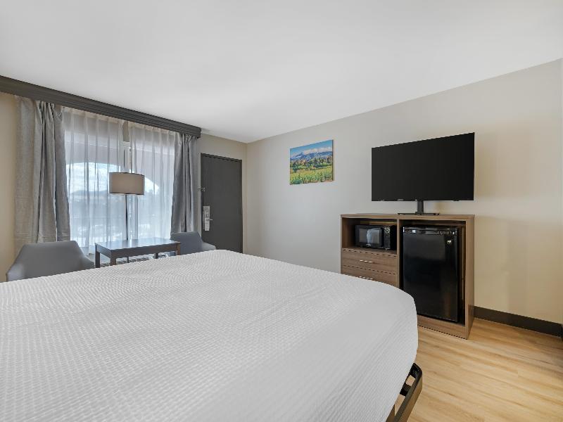 Best Western La Posada Motel image