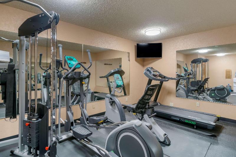 Best Western Plus Oak Harbor Hotel & Conference Ce image