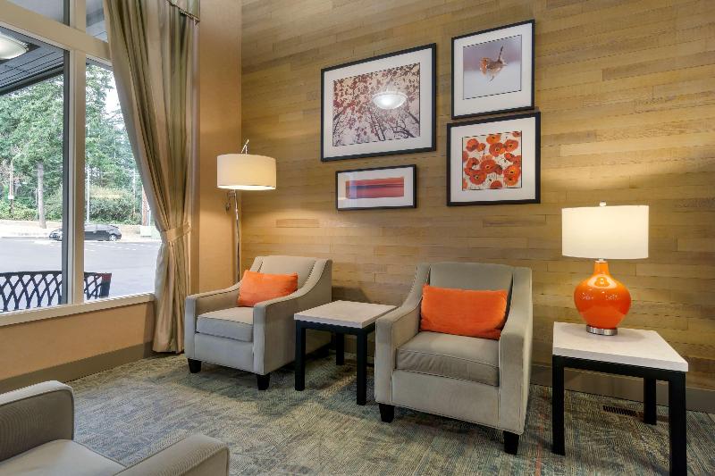 Best Western Plus Oak Harbor Hotel & Conference Ce image