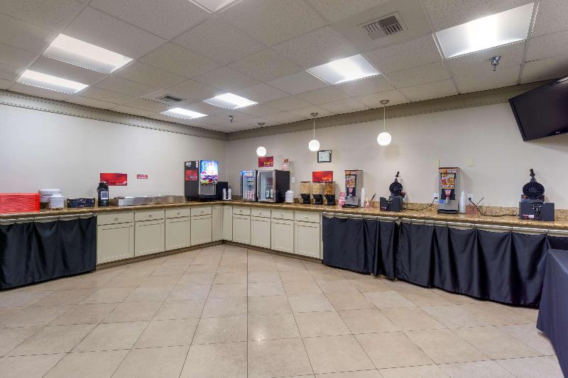 Best Western Plus Oak Harbor Hotel & Conference Ce image