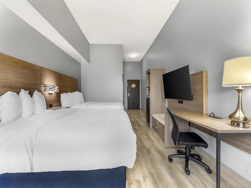 Best Western Plus Fort Worth Forest Hill Inn & Sui image