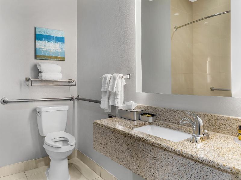 Best Western Plus Fort Worth Forest Hill Inn & Sui image