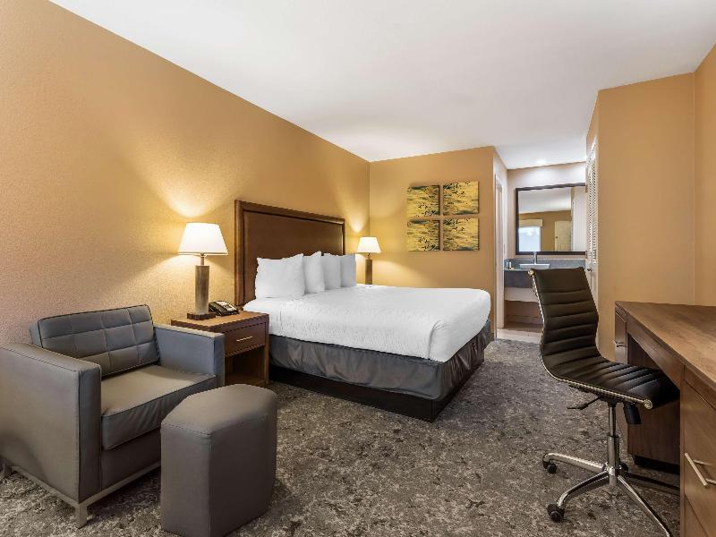 Best Western Plus Inn Scotts Valley image