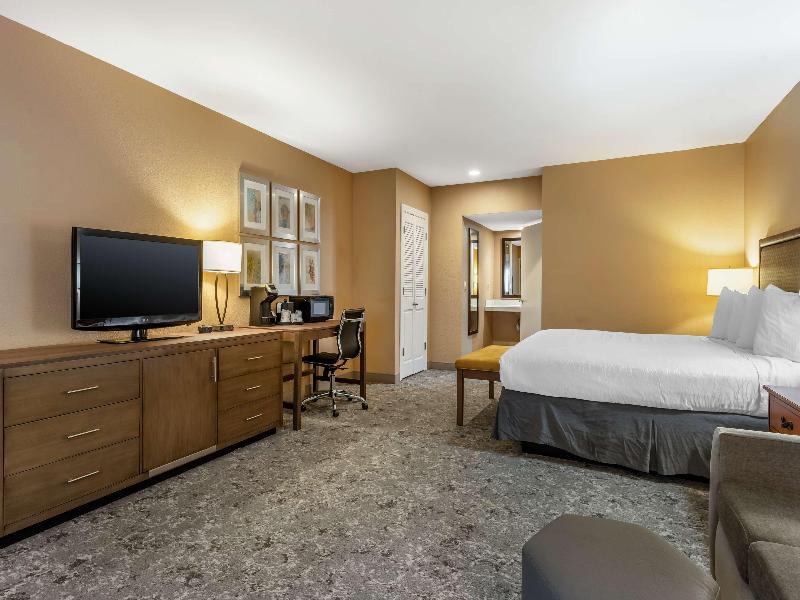 Best Western Plus Inn Scotts Valley image